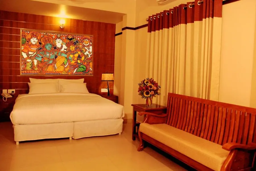 Srivar Hotels Гуруваюр Индия